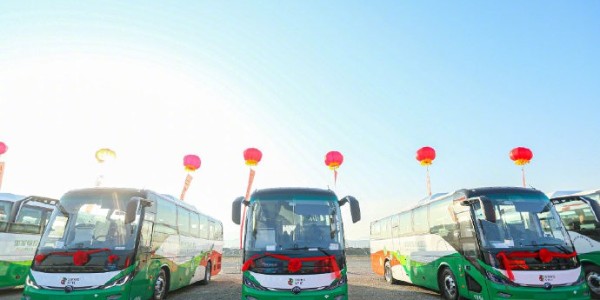 他们在另一个赛场上夺冠，“氢”车上阵助绿色冬奥！