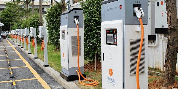 崔东树：需要进一步构建高质量充电基础设施体系
